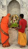 Swami Narayangiriji at the Ganapati temple